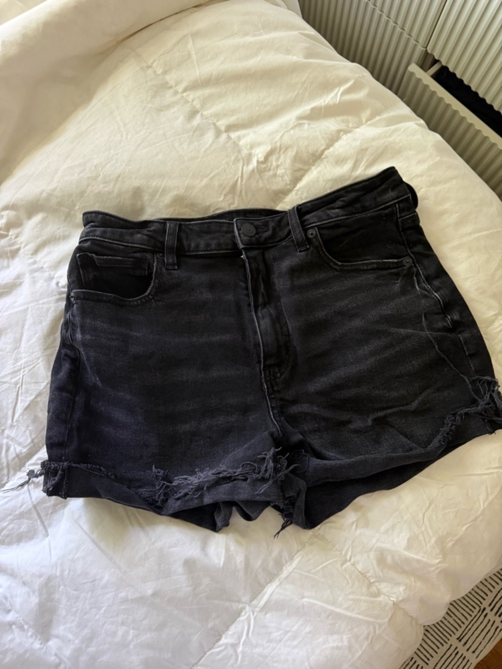 American Eagle Outfitters mom shorts